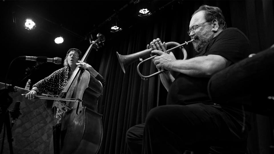 Joëlle Léandre & Jean-Luc Cappozzo